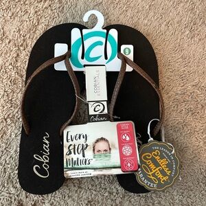 Cobian Essentials Women’s Flip Flop *NEW*